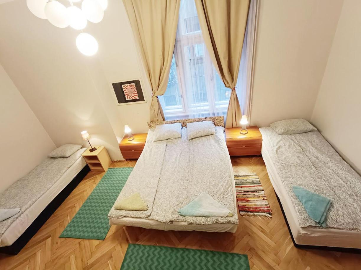 Bridgetown Hostel بودابست المظهر الخارجي الصورة