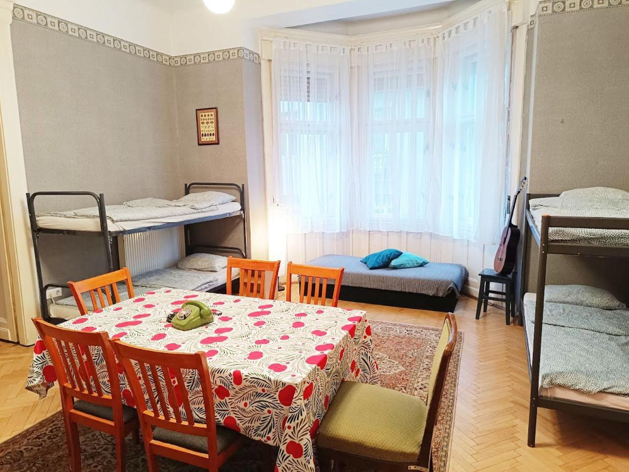 Bridgetown Hostel بودابست المظهر الخارجي الصورة