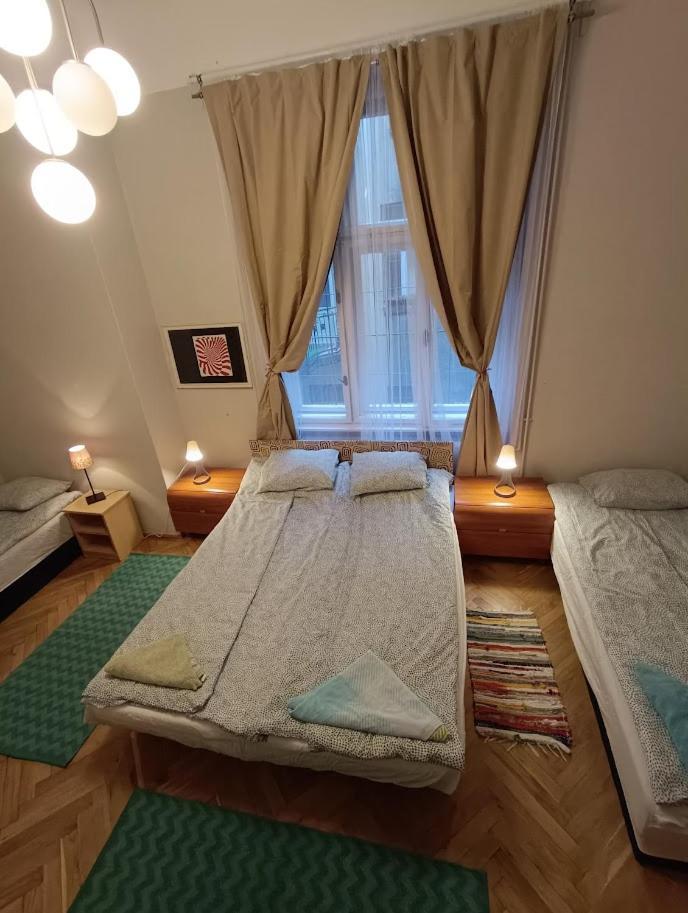 Bridgetown Hostel بودابست المظهر الخارجي الصورة